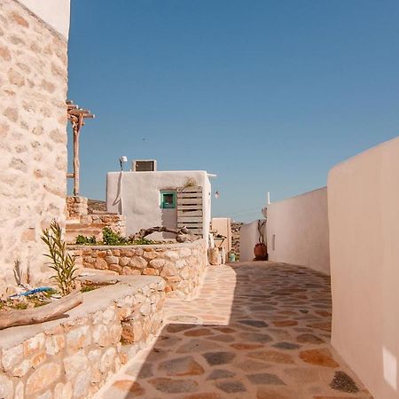 Dimitrakis Guesthouse ドヌサ エクステリア 写真