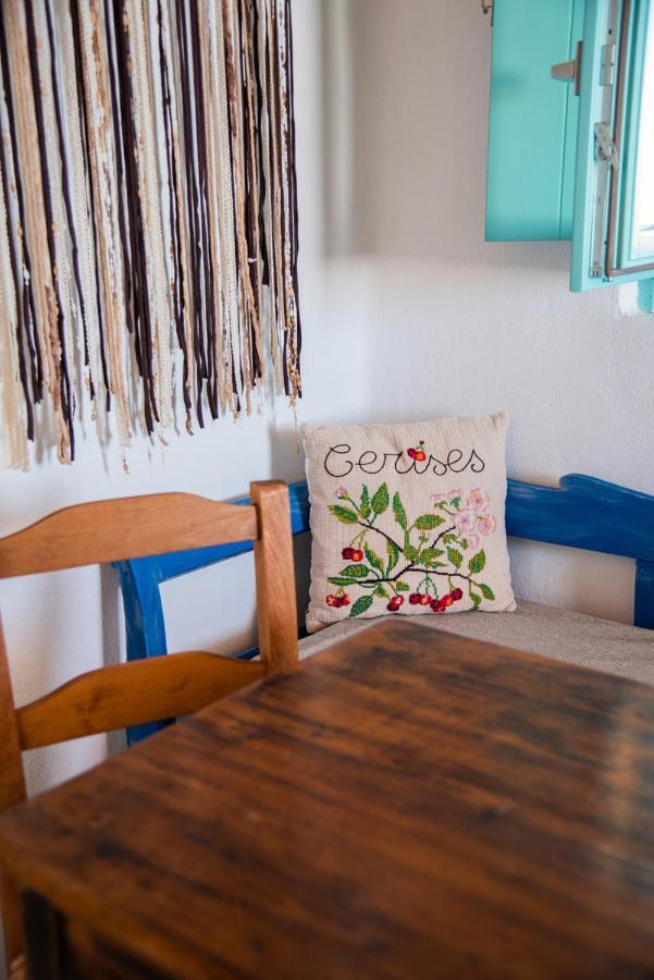 Dimitrakis Guesthouse ドヌサ エクステリア 写真