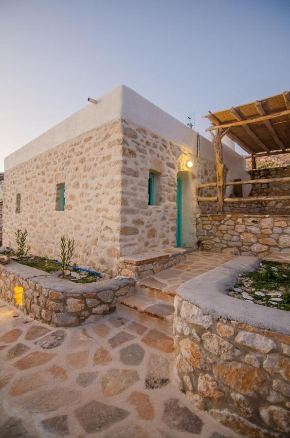 Dimitrakis Guesthouse ドヌサ エクステリア 写真