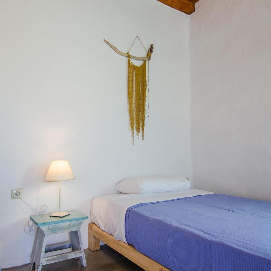 Dimitrakis Guesthouse ドヌサ エクステリア 写真