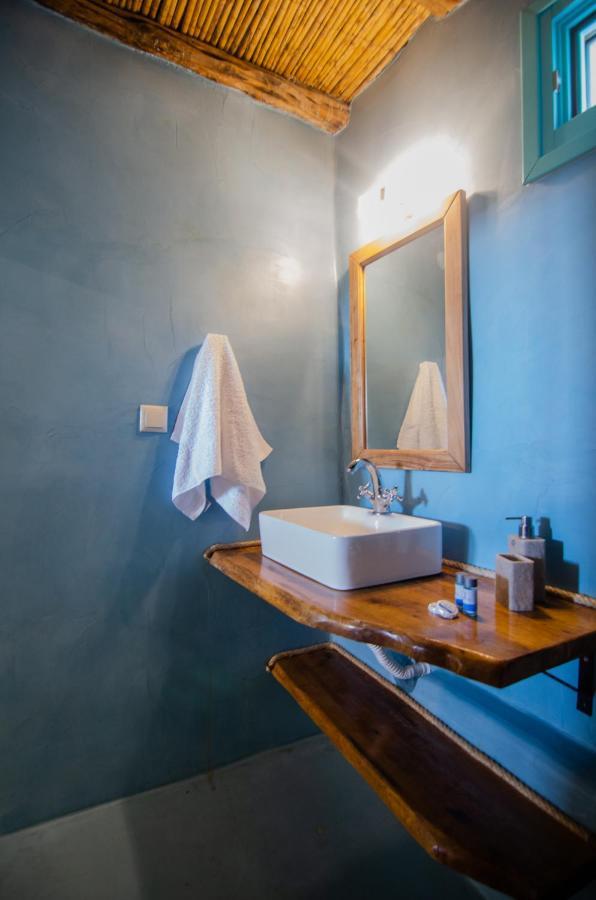 Dimitrakis Guesthouse ドヌサ エクステリア 写真